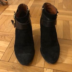 Louise et Cie Shoes - Louise et Cie black suede booties Louise et Cie Shoes - Louise et Cie black suede booties